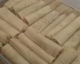 A picture of step 1 of Chicken tikka veggies Roll.