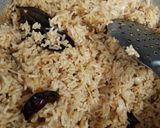 A picture of step 3 of Onion pulav (Sindhi bhugga Chawla).