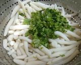 A picture of step 5 of Fara Steamed Dumplings.