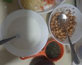 A picture of step 5 of Golgappay.