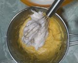 Foto langkah ke 6 dari resep Chiffon keju cheddar.