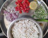 A picture of step 2 of Puffed Rice Upma.