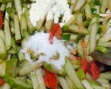 Foto langkah ke 6 dari resep Tumis Labu Siam.
