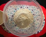 Foto del paso 1 de la receta: Pan integral crujiente con semillas