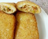 A picture of step 13 of Chicken noodles bread pockets.