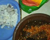 Foto langkah ke 2 dari resep Cumi Sambal Nanas.