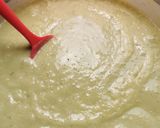 Foto del paso 5 de la receta: Crema de espárragos con nuez de la India