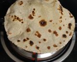 A picture of step 7 of Pearl millet roti.