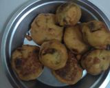 A picture of step 12 of Batatavada.