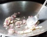 Foto langkah ke 2 dari resep 196. Ayam Suwir Sambal Matah.