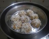 A picture of step 4 of Veg flower dumplings.