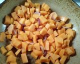 Foto del passaggio 12 della ricetta Rigatoni Zucca e Castagne con pancetta croccante: ricetta Autunn