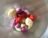 A picture of step 11 of Lumpia Basah Bandung.