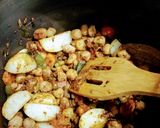 A picture of step 3 of Aalu soyabean pulav.