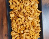 A picture of step 6 of Kaju crunch cookies.