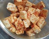 A picture of step 1 of Paneer Lababdaar.