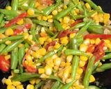 Foto langkah ke 4 dari resep Oseng Buncis Jagung.