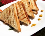 A picture of step 5 of Chicken sandwich.