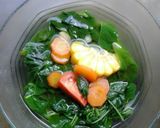 Foto langkah ke 4 dari resep Sayur bayam bening #bantumantenbaru.