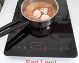 Foto del paso 2 de la receta: Chocolate con pan tostado (receta caliente de 5 ingredientes)