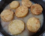 Foto del paso 8 de la receta: Patatas a la importancia con alcachofas confitadas y jamón ibérico