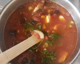 Foto del paso 6 de la receta: Caldo de filete de pescado al chile ancho