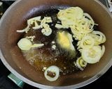 Foto langkah ke 4 dari resep Ayam goreng mentega.