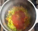 Foto del paso 2 de la receta: Guiso lentejas peladas c/húngaras