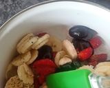 A picture of step 4 of Fruit salad.