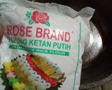 Foto langkah ke 1 dari resep Kue tok.