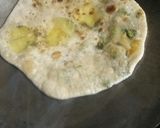 A picture of step 5 of Maithi Aoloo stuffed Paratha.