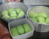 Foto langkah ke 13 dari resep Roti sobek pandan kukus.