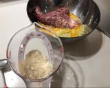A picture of step 2 of Cheese in Hamburg Steak.
