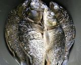 Foto langkah ke 1 dari resep Pangek Ikan Mas (masakan Padang).