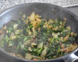 Foto del paso 2 de la receta Macarrones con espinacas y nueces