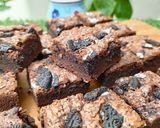 A picture of step 9 of Oreo & Chocolate Brownie 🍫🍫.
