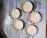 A picture of step 4 of Berry Tarts😘.