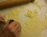 A picture of step 5 of Cheese biscuits.