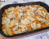 Vegán vöröslencsés–édesburgonyás gombás basmati rizs növényi tejszínnel tepsiben recept fázis 4 fotója