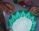 A picture of step 2 of Mixed fish roll.