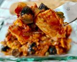 Foto del paso 4 de la receta: Sofrito de pulpo con aceitunas negras y alcaparras