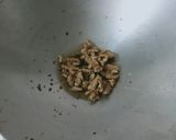 A picture of step 2 of Gond Ke Laddu.