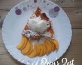 A picture of step 5 of Apricot and Mango Pie.