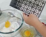 Foto langkah ke 1 dari resep Trio chocomoca batik cake.