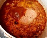 Foto del paso 5 de la receta: Cuete de res mechado en salsa de tamarindo