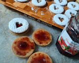 Une image de l'étape 9 de Biscuits à la Confiture de Fraises 🍓.