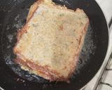 Foto langkah ke 7 dari resep Martabak Telor Teflon Saus Sambal Kecap.