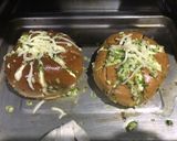 Gambar langkah 4 resipi Garlic cheese bread.