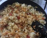 Foto langkah ke 4 dari resep Nasi Goreng Ikan Tuna.