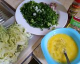 Foto langkah ke 1 dari resep Martabak Telor Mini Ekonomis.